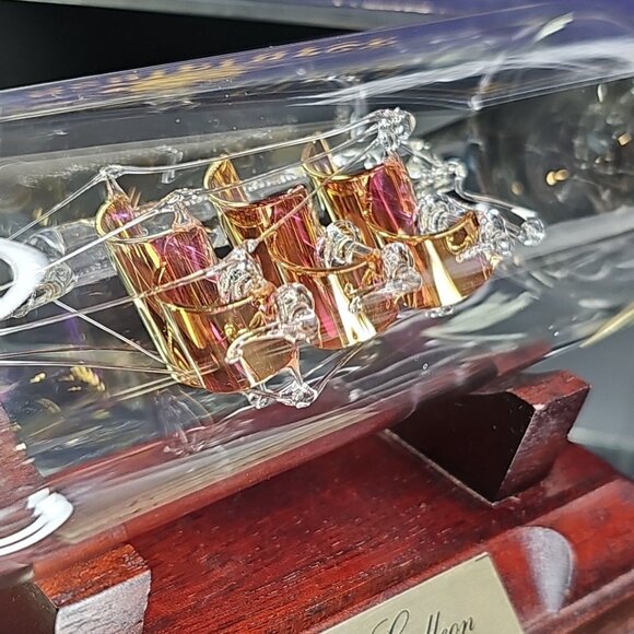 Mayflower Glass Sculptures Gilded Ship in a Bottle - Spanish Galleon - In Box - Picture 8 of 16